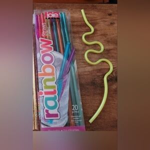 💜2 Ads/$10 -  New straws